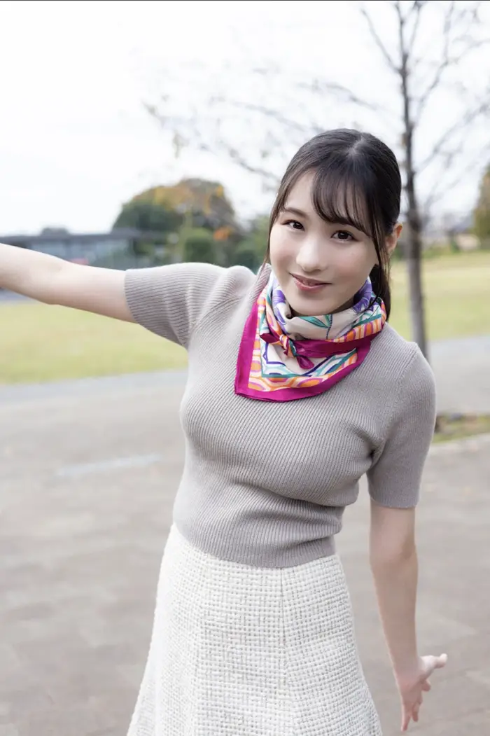 무라카미 유카 사진집 버스 가이드 누드 여행으로