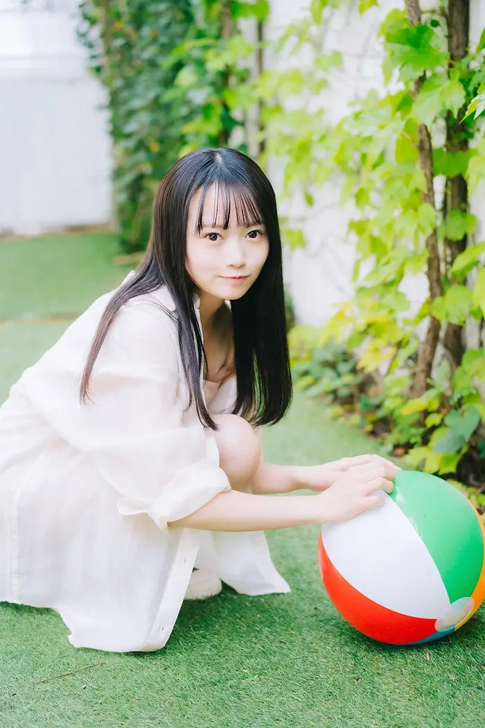 메이 하나다 위클리 플레이보이 플러스