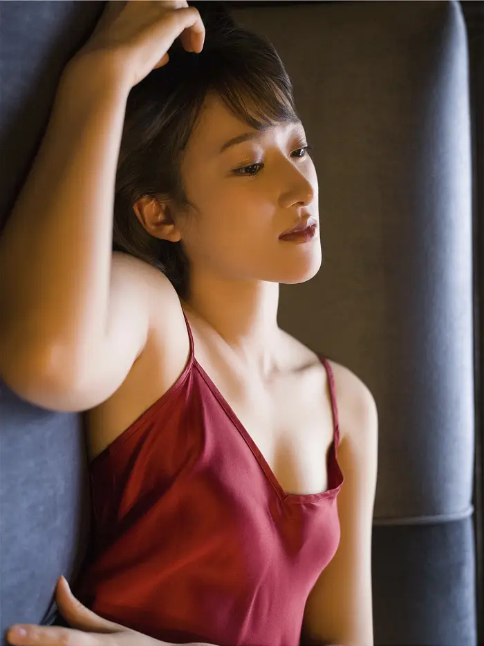 야마자키 아미 사진집 「아름다운 다리 클라이맥스 vol.2 완전판」 Set.01