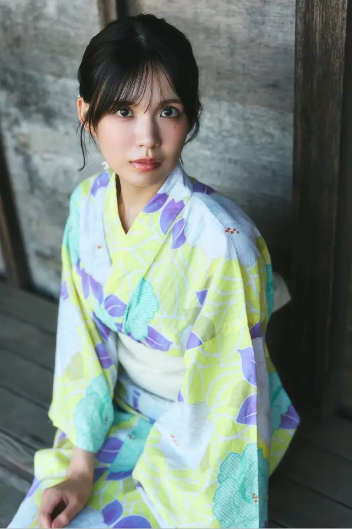 오카모토 아야카 사진집 「처음으로 물들이는 &lsquo;여름&rsquo; 전 50컷 선공개」 Set.01