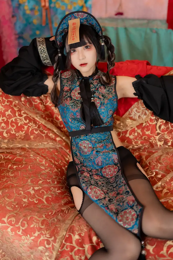 고나시 아이 사진집 「Nothing Colored 01」 Set.02