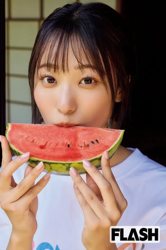 이노우에 모모, 호라이 마이, 이마이 사쿠라 플래시 2025년 4호