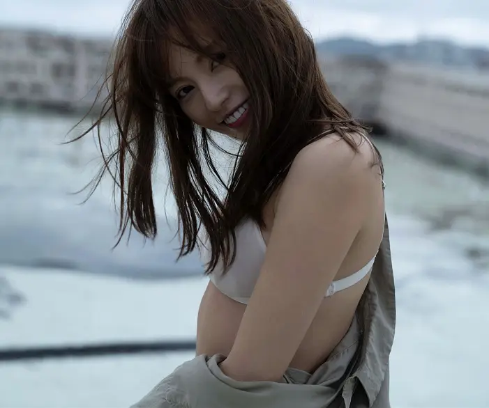 사야카 코무로 사진집 ‘장난과 미소’ Set.02