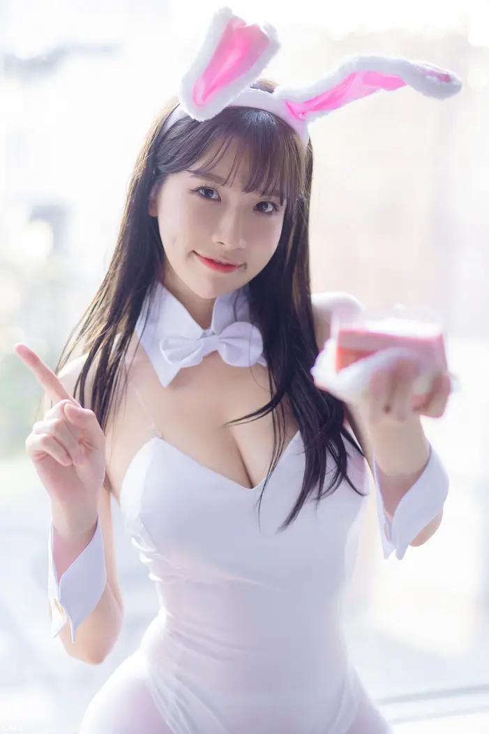 이아린, 블루케이크 ‘화이트블랙토끼’ 세트.03