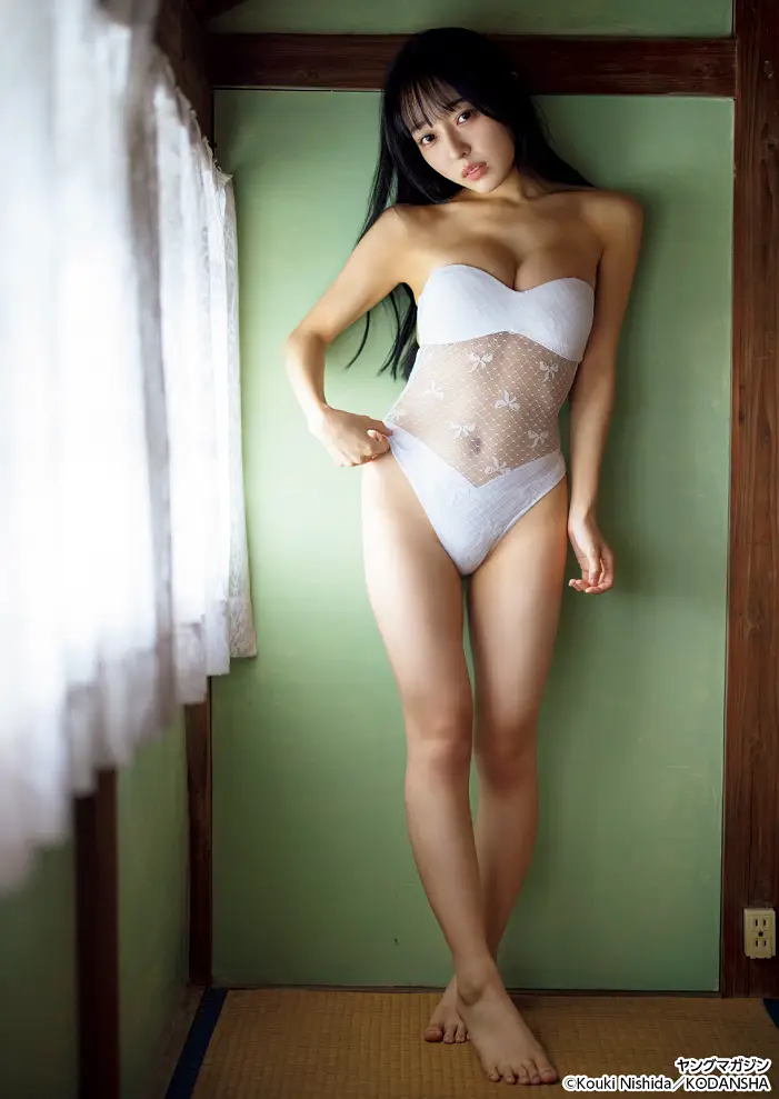 스즈메 (영매거진 2025년 33호)