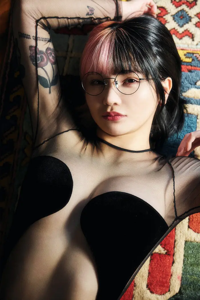 추키메투데이, 그라비아 사진관 SPECIAL '추키가 되다, 몸' (2)