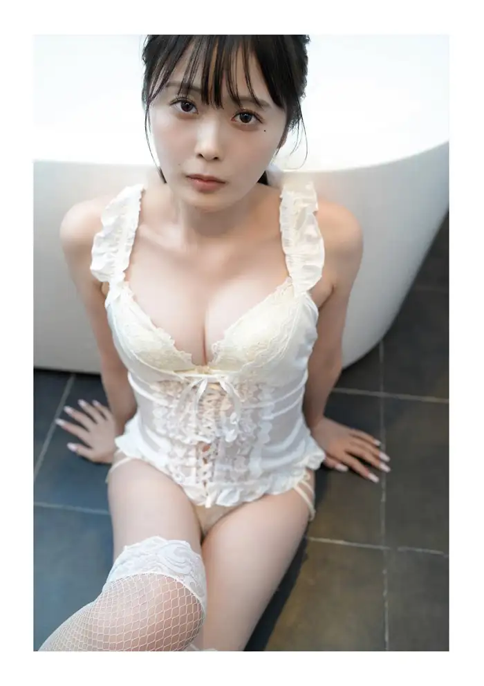 아카리 시라세 1st 사진집 [ 망혹 ] Set.05