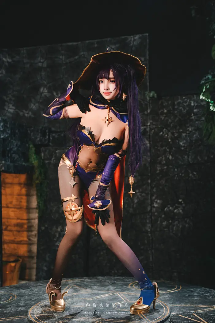 모모 누드 사진집 모나 (1)