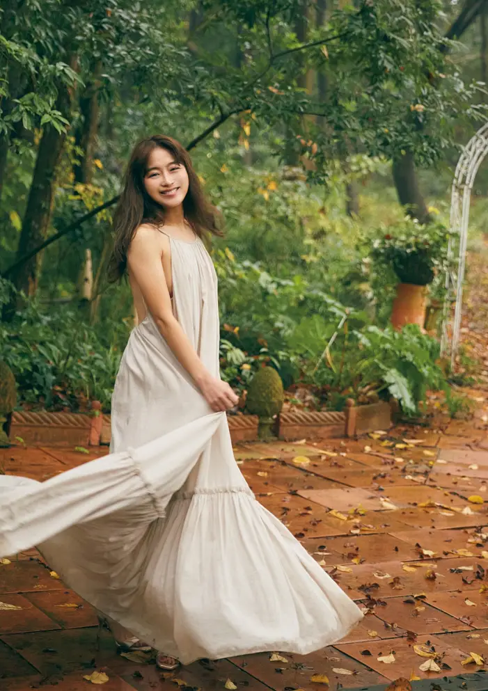 나나 스즈키 1st 사진집 「비바체」Set.01