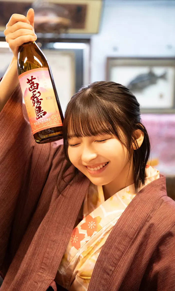 토우미 十味, 주간 플레이보이 포토북 「너와 함께 봄을 만끽하며」 Set.02