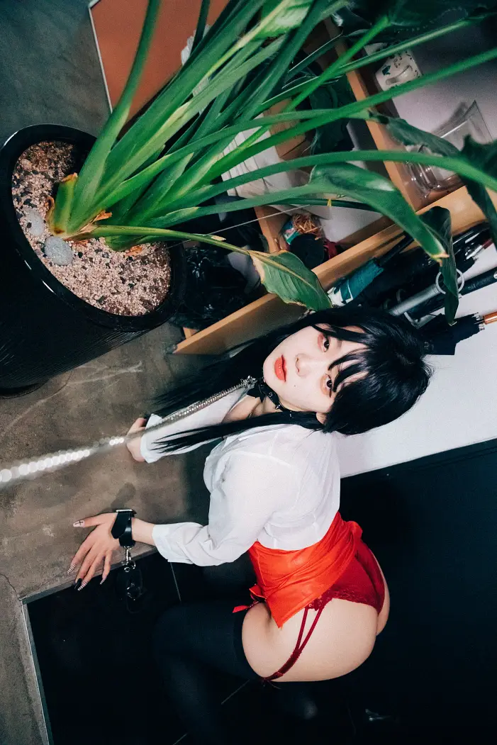 ZIA.Kwon 권지아, 루지 ‘사무실 노예’ Set.01