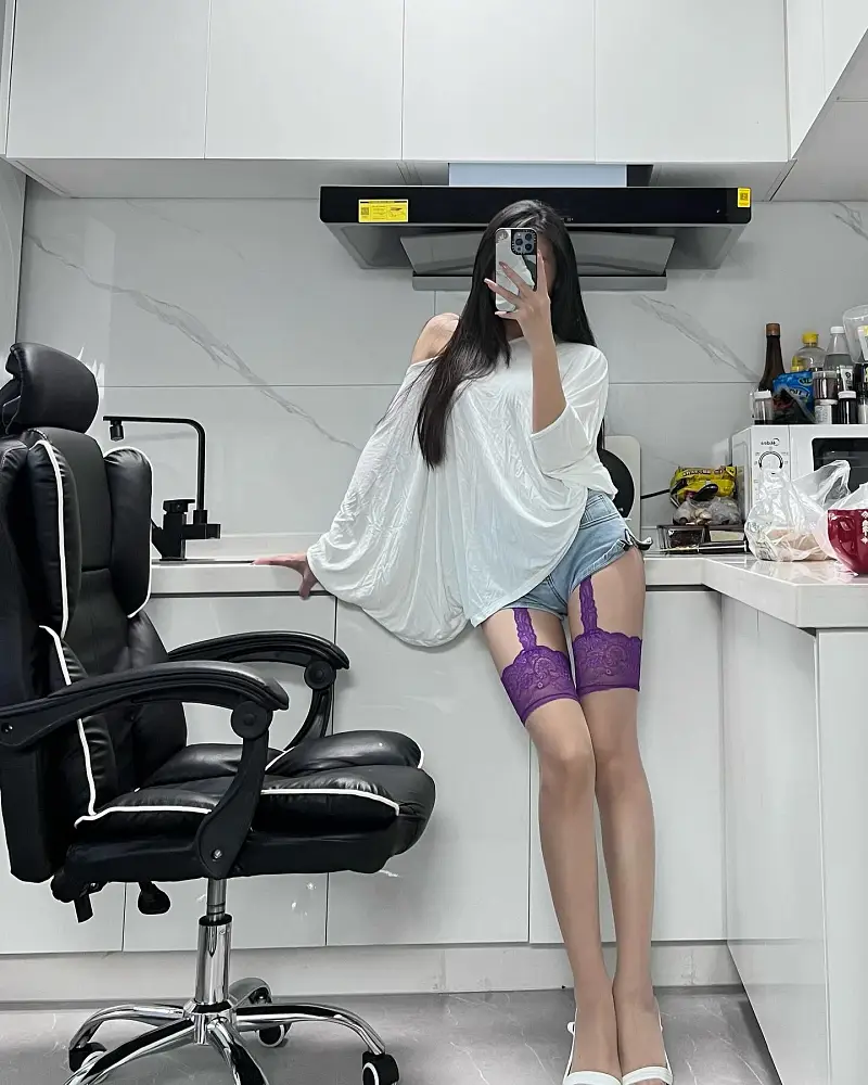 라벤더 가터벨트