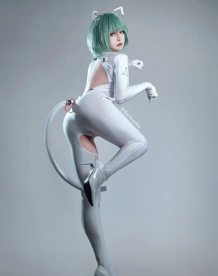 일시작전에 코스프레