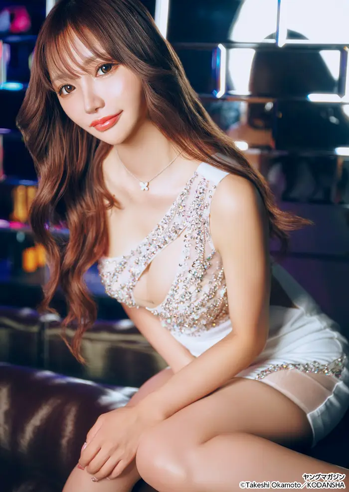 나츠키 Natsuki, 오니시 아키하 Akiha Onishi 영 매거진 2025 제10호